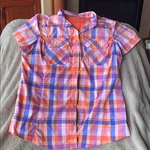 Short sleeved button down